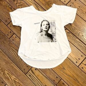 Taylor Swift Reputation Era T-Shirt - Small